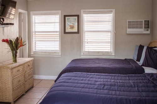 Riptide Oceanfront Hotel image 23