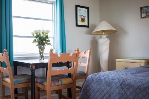 Riptide Oceanfront Hotel image 28
