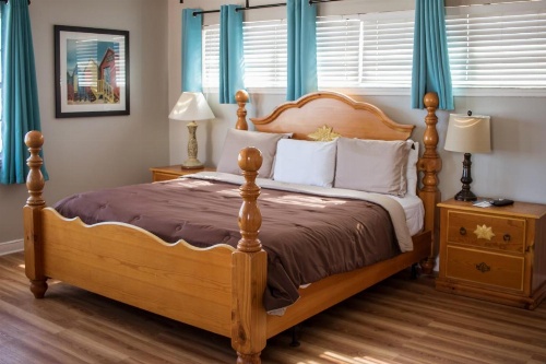 Riptide Oceanfront Hotel image 35