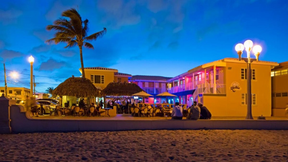 Riptide Oceanfront Hotel Image 50